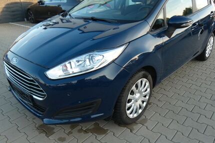 Ford Fiesta 47.000 km 5.990 &euro; Erfurt 99087