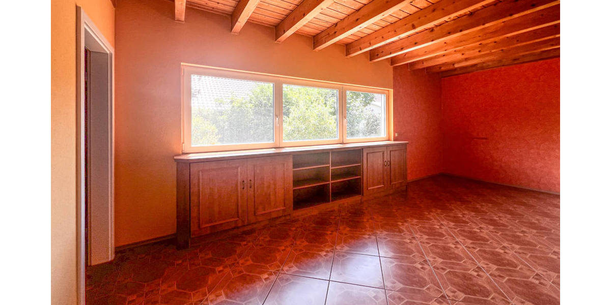 Einfamilienhaus Herbsleben - 4 Zimmer, 117 m&sup2;, 357.000&euro; | Angebot:25728497