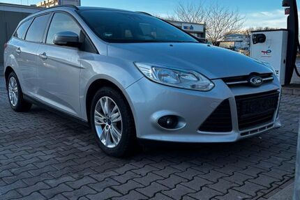 Ford Focus 229.123 km 3.300 &euro; Erfurt 99089