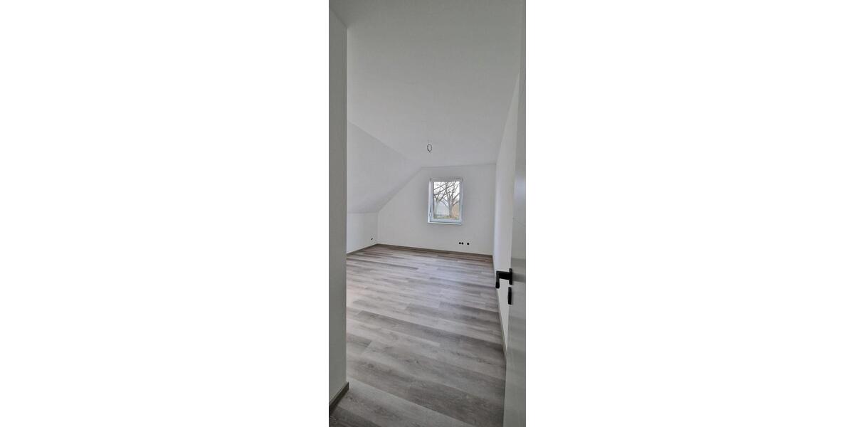 Einfamilienhaus Gotha - 4 Zimmer, 127 m&sup2;, 409.000&euro; | Angebot:26123049