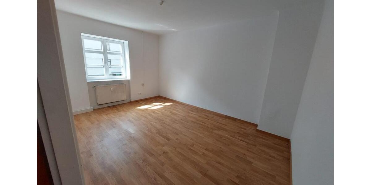 3-Zimmer-Wohnung im 1.OG in Erfurt-Krämpfervorstadt 3 zimmer
