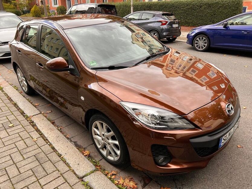 Mazda 3 86.000 km 9.000 € Erfurt 99096