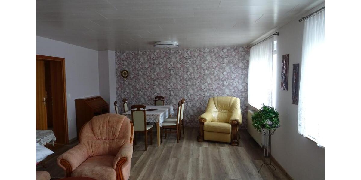 Erdgeschoßwohnung Elxleben - 1 Zimmer, 60 m&sup2;, 650&euro; | Angebot:24446146