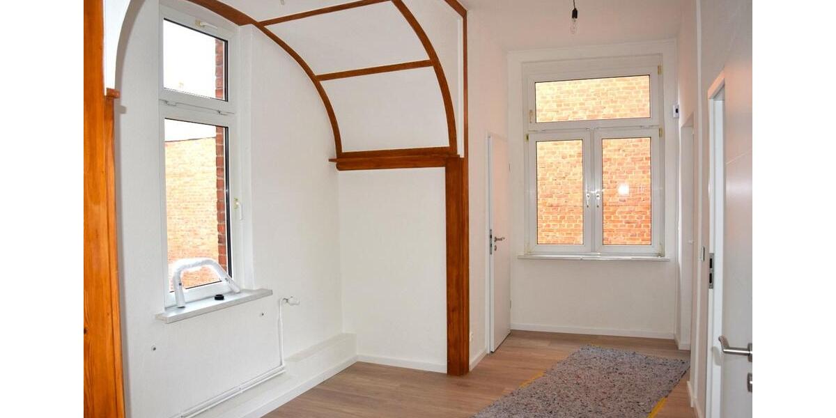 großzügige und helle 3-Raumwohnung in guter Lage von Apolda 3 zimmer