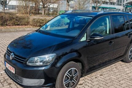 VW Touran 149.000 km 5.990 &euro; Umpferstedt 99441