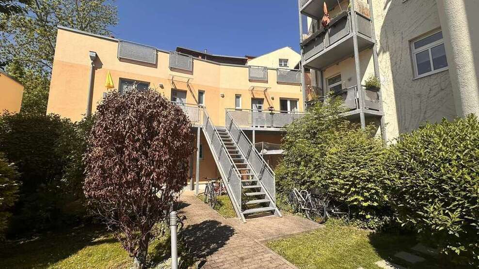 Wohnung zum Kaufen in Erfurt 124.800 € 46.12 m²