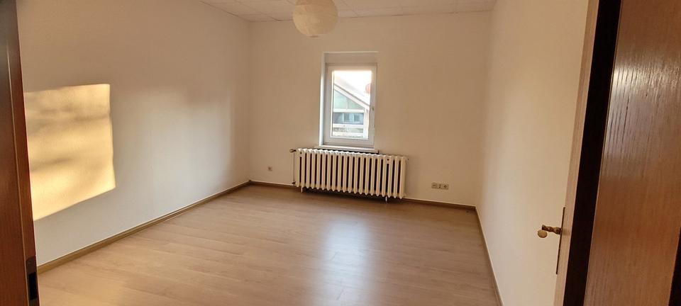 Reihenhaus Gotha - 4 Zimmer, 107 m&sup2;, 165.000&euro; | Angebot:16574983