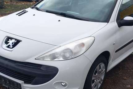 Peugeot 206 152.689 km 3.200 € Gotha 99867