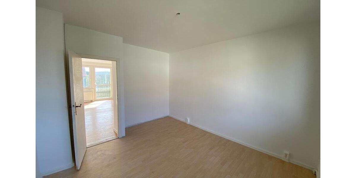 Etagenwohnung Drei Gleichen - 3 Zimmer, 59 m&sup2;, 350&euro; | Angebot:25880873