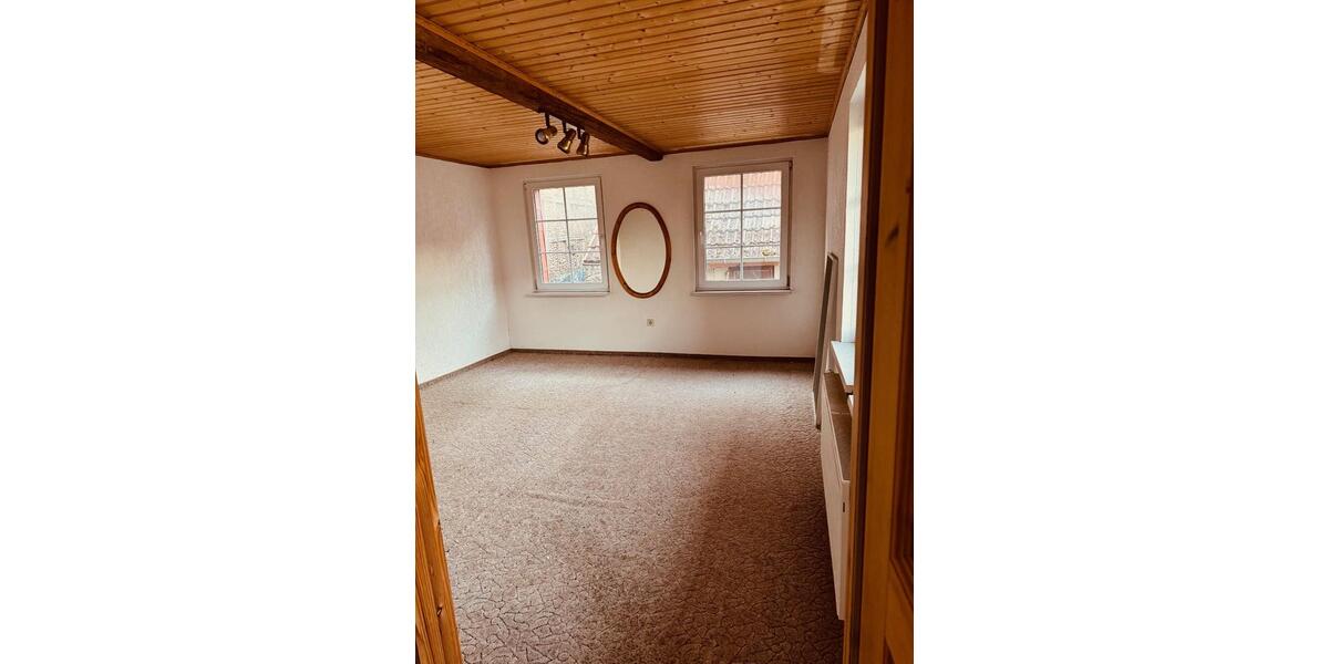Bauernhaus, Landhaus Tonna - 5 Zimmer, 160 m&sup2;, 250.000&euro; | Angebot:26320638