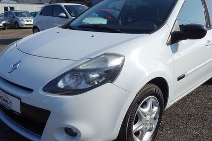 Renault Clio 142.456 km 1.990 &euro; Arnstadt 99310
