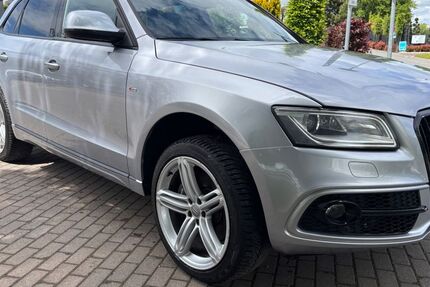 Audi Q5 67.700 km 16.000 &euro; Erfurt 99085