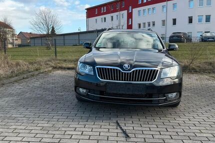 Skoda Superb 294.276 km 6.300 &euro; Erfurt 99097