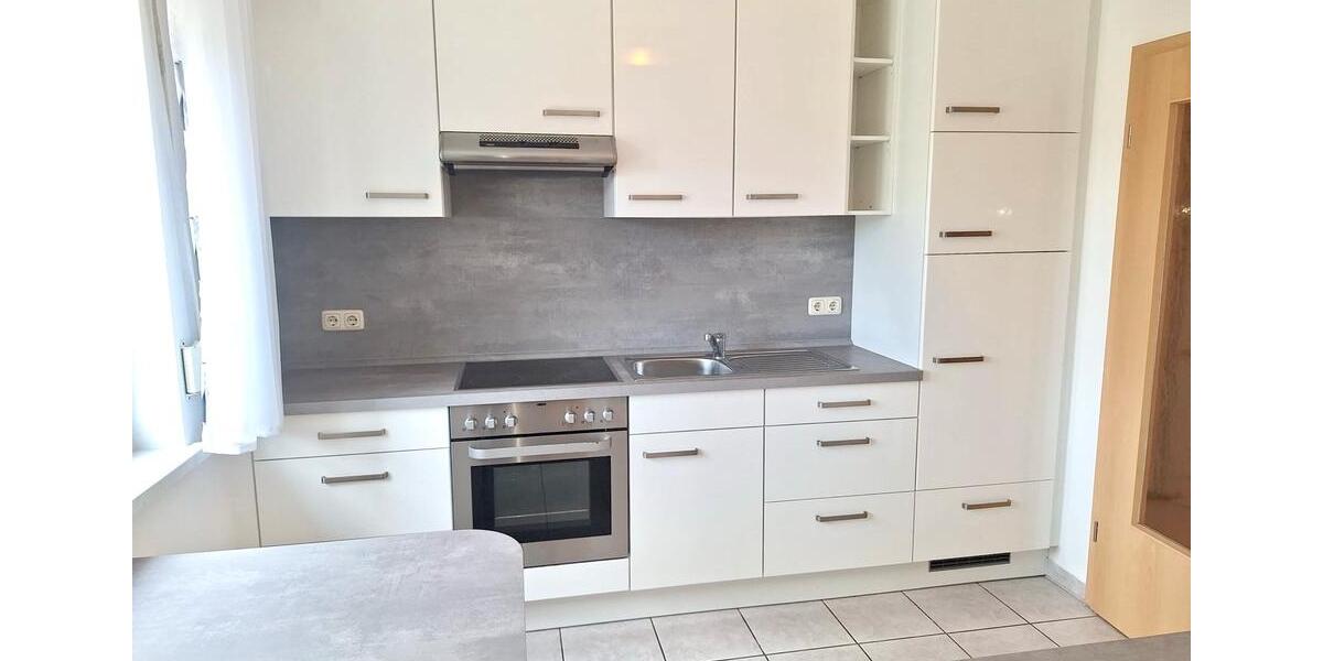 Etagenwohnung Erfurt Johannesvorstadt - 3 Zimmer, 89 m&sup2;, 1.068&euro; | Angebot:26648808