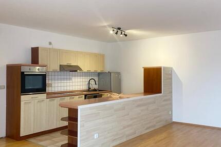 Wohnung Kölleda - 3 Zimmer, 100 m&sup2;, 700&euro; | Angebot:25342184