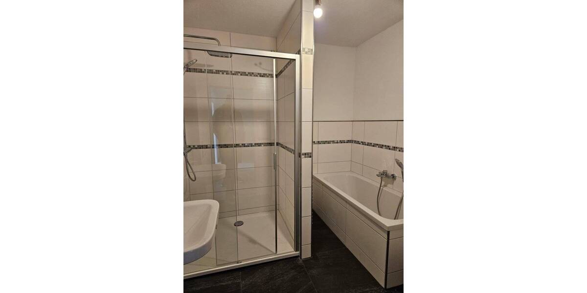 Etagenwohnung Nesse-Apfelstädt Neudietendorf - 4 Zimmer, 119 m&sup2;, 1.225&euro; | Angebot:25702522