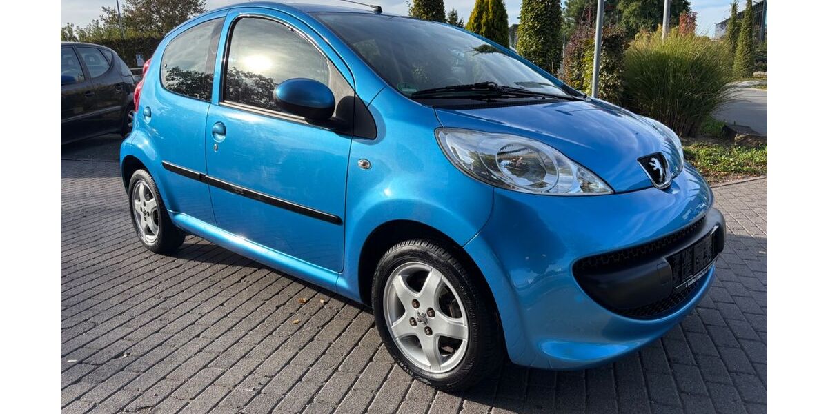 Peugeot 107 88.000 km 2.500 &euro; Erfurt 99085