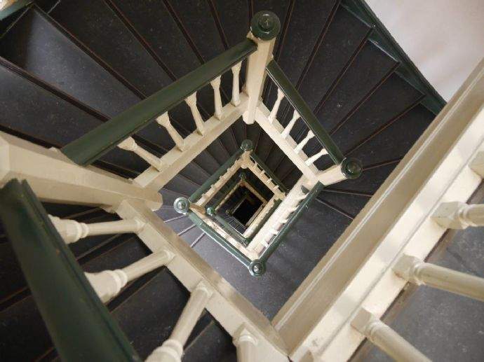 Etagenwohnung Weimar Altstadt - 2 Zimmer, 63 m&sup2;, 555&euro; | Angebot:26091986