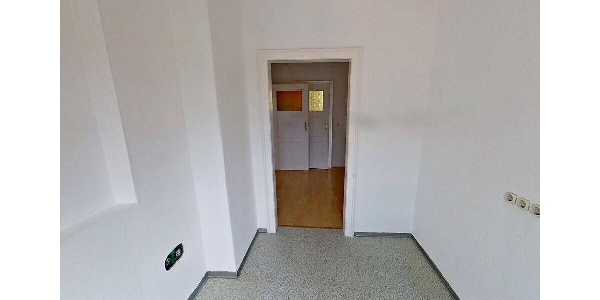 Dachgeschoßwohnung Weimar - 2 Zimmer, 44 m&sup2;, 369&euro; | Angebot:26003720