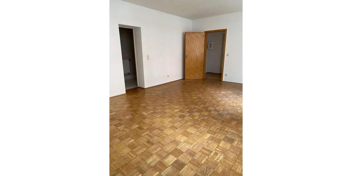 Etagenwohnung Erfurt Johannesplatz - 1 Zimmer, 35 m&sup2;, 330&euro; | Angebot:26647263