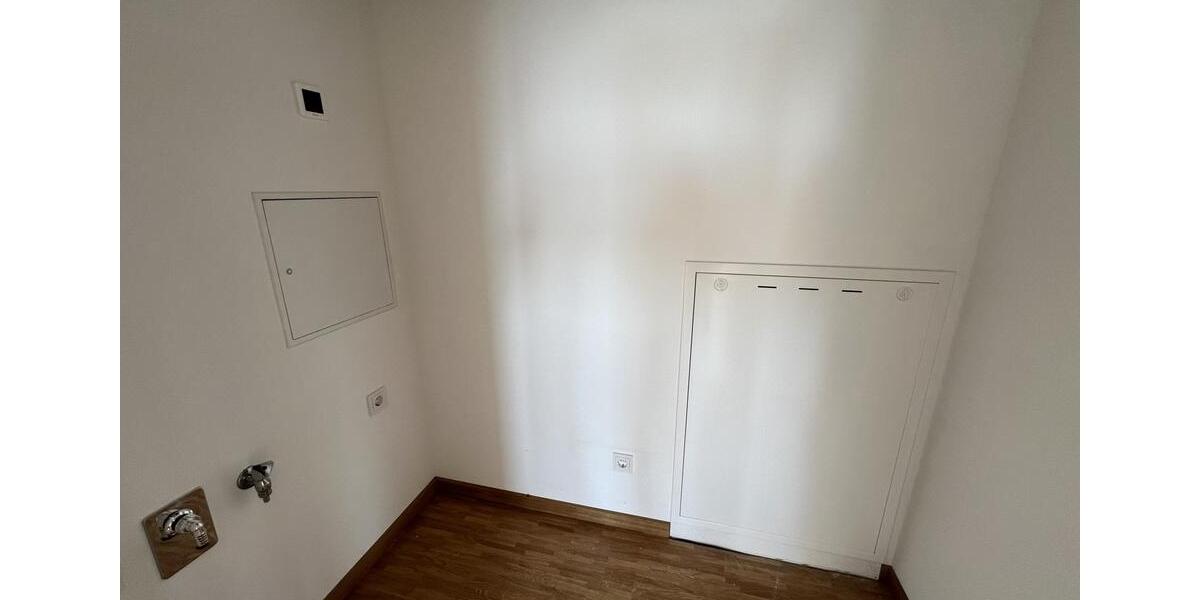 Einfamilienhaus Sömmerda - 3 Zimmer, 94 m&sup2;, 1.265&euro; | Angebot:25539491