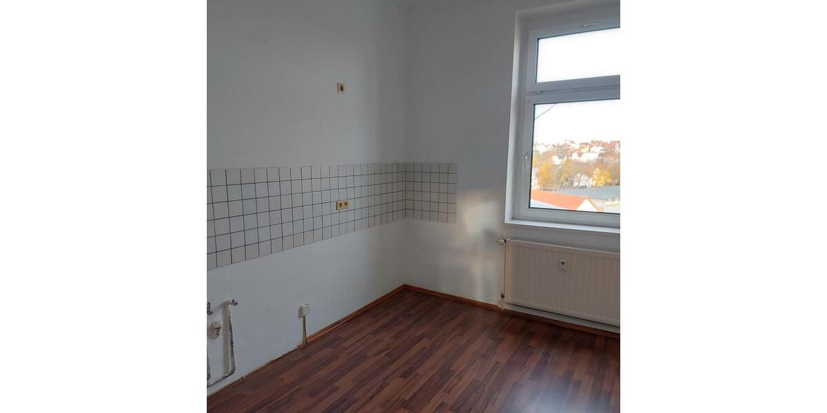 Dachgeschoßwohnung Gotha - 2 Zimmer, 50 m&sup2;, 360&euro; | Angebot:26545270