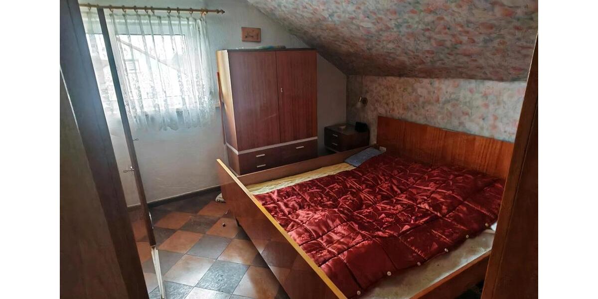 Doppelhaushälfte Gotha - 4 Zimmer, 70 m&sup2;, 135.000&euro; | Angebot:26840553