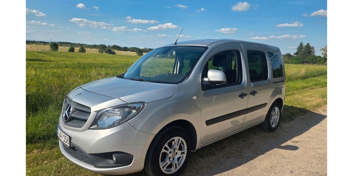 Mercedes-Benz Citan 172.655 km 9.999 &euro; Erfurt 99091