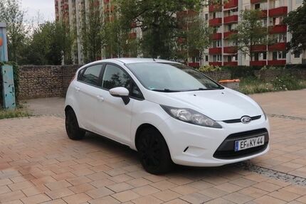 Ford Fiesta 146.800 km 2.300 &euro; Erfurt 99086