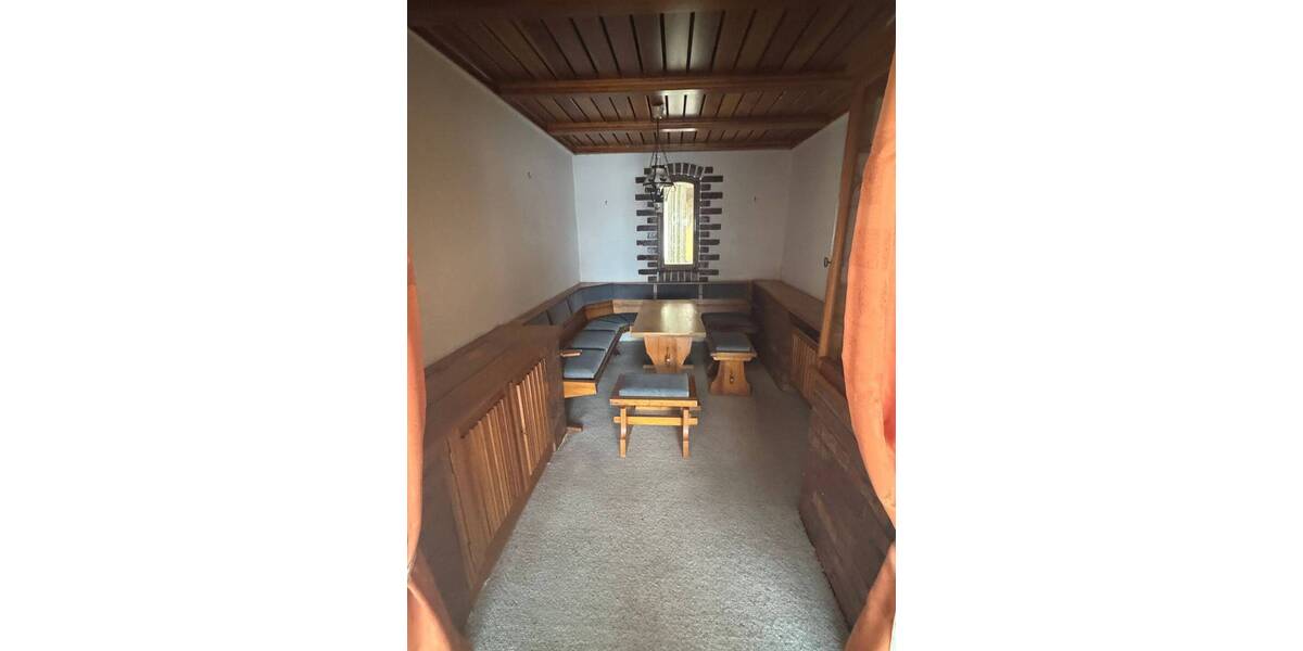 Einfamilienhaus Erfurt Hochheim - 1 Zimmer, 182 m&sup2;, 320.000&euro; | Angebot:26820058