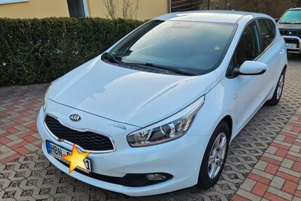 Kia ceed Sportswagon 111.000 km 7.300 &euro; Arnstadt 99310