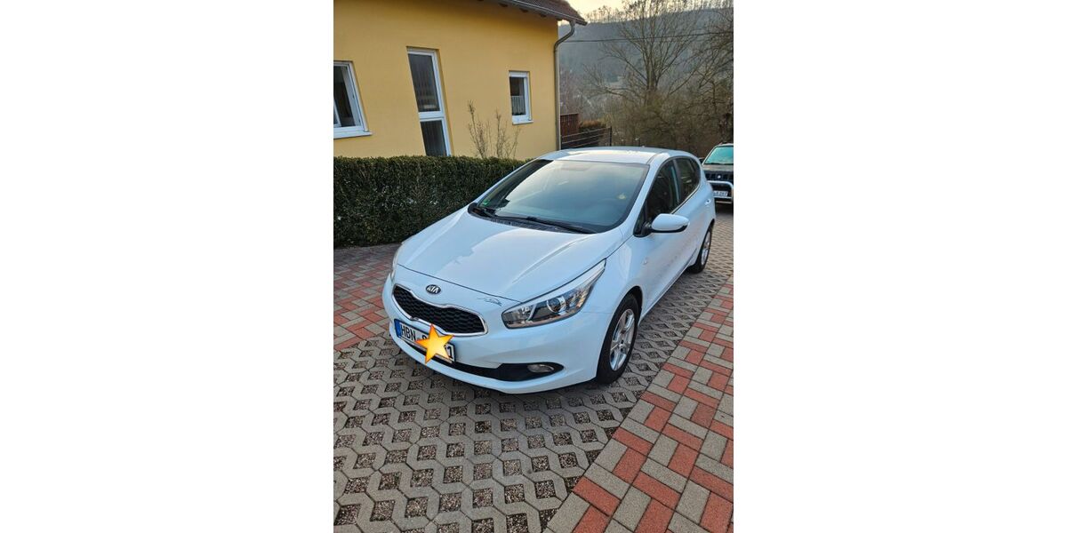 Kia ceed Sportswagon 111.000 km 7.300 &euro; Arnstadt 99310