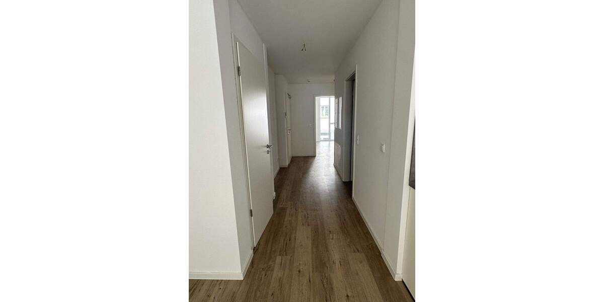 Etagenwohnung Gotha Gotha Nord - 3 Zimmer, 101 m&sup2;, 1.000&euro; | Angebot:24323446
