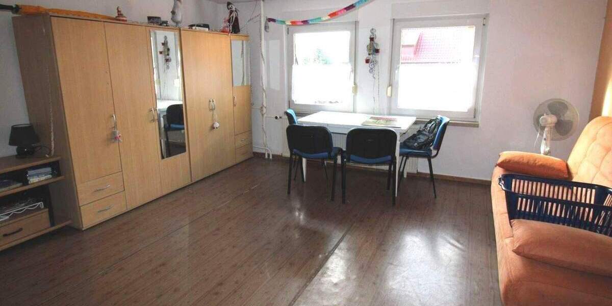 Einfamilienhaus Tonna Burgtonna - 9 Zimmer, 280 m&sup2;, 255.000&euro; | Angebot:25704606