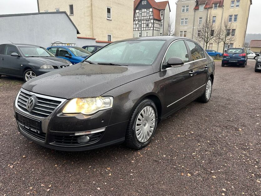 VW Passat 259.000 km 3.999 € Gotha 99867