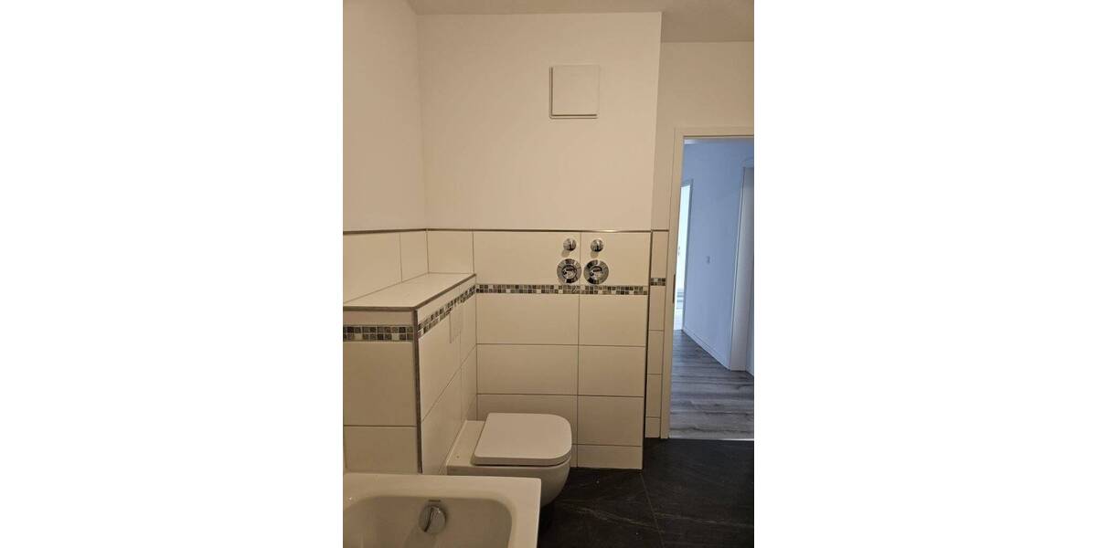 Etagenwohnung Nesse-Apfelstädt Neudietendorf - 4 Zimmer, 119 m&sup2;, 1.225&euro; | Angebot:25702522