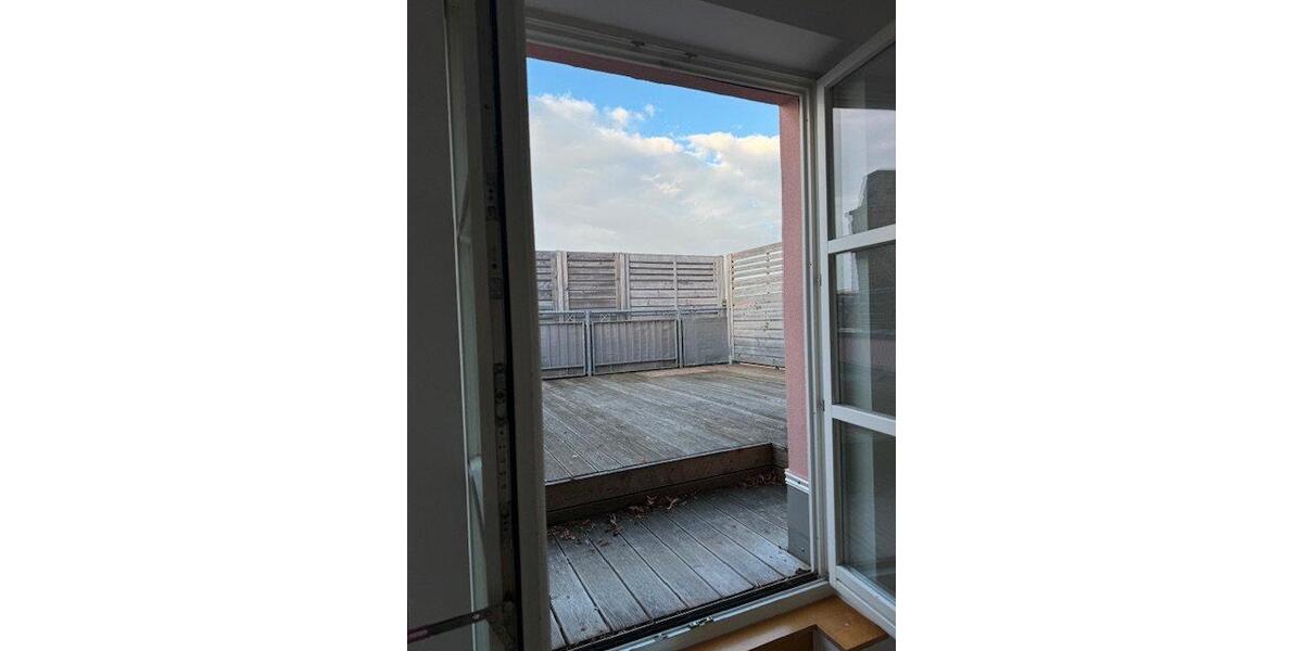 Etagenwohnung Weimar - 4 Zimmer, 102 m&sup2;, 1.200&euro; | Angebot:25991215