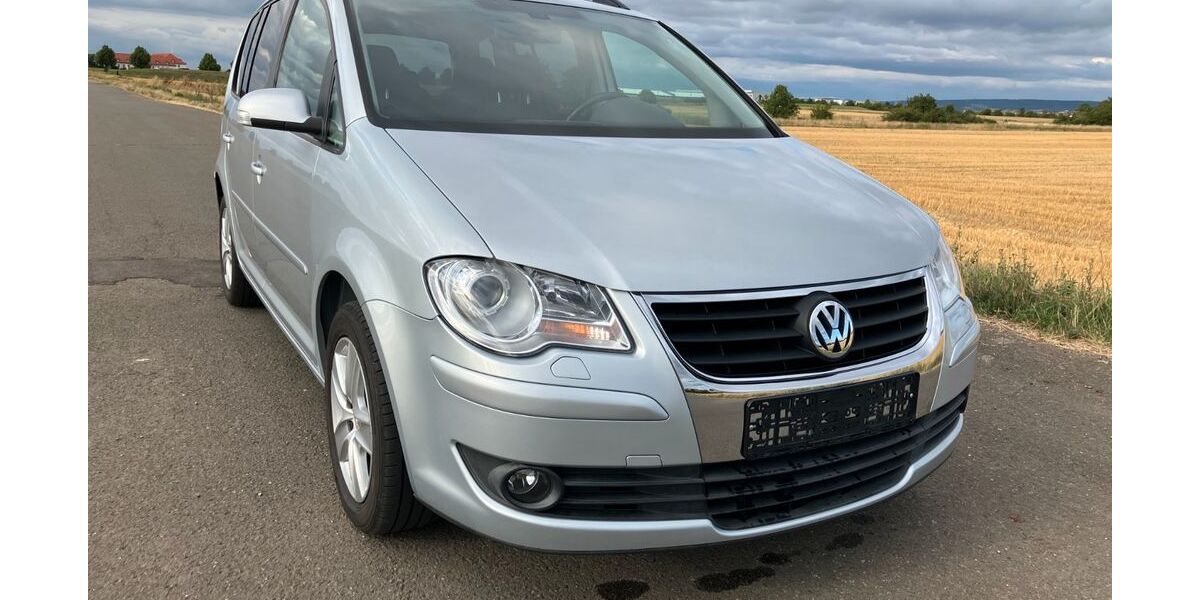 VW Touran 153.772 km 5.400 &euro; Erfurt 99098