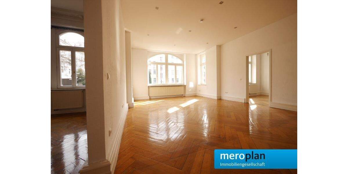 Etagenwohnung Erfurt Altstadt - 3 Zimmer, 134 m&sup2;, 975&euro; | Angebot:26153992