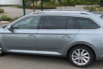 Skoda Superb 80.650 km 16.995 € Weimar 99428