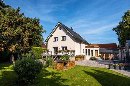 Haus Erfurt Linderbach - 5 Zimmer, 209 m&sup2;, 899.000&euro; | Angebot:27326990