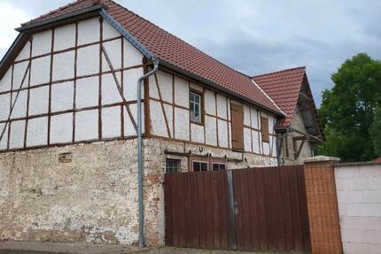 Haus Greußen - 4 Zimmer, 120 m&sup2;, 160.000&euro; | Angebot:27018010