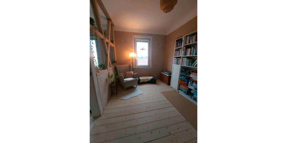 Einfamilienhaus Gotha - 15 Zimmer, 190 m&sup2;, 220.000&euro; | Angebot:26086705