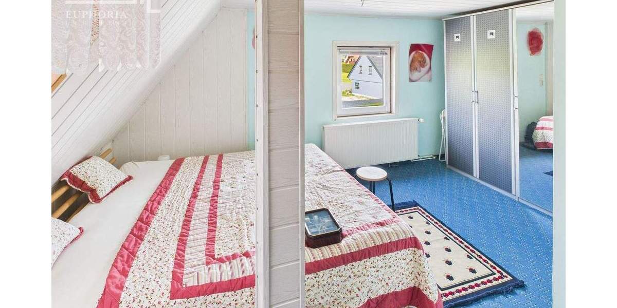 Einfamilienhaus Blankenhain - 9 Zimmer, 219 m&sup2;, 350.000&euro; | Angebot:24268866