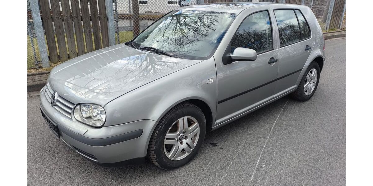 VW Golf 155.000 km 1.190 &euro; Drei Gleichen OT Günthersleben 99869