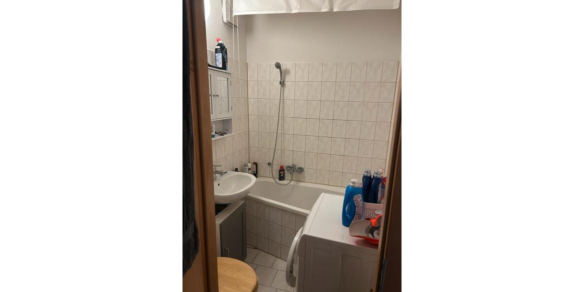 Etagenwohnung Erfurt Andreasvorstadt - 1 Zimmer, 30 m&sup2;, 375&euro; | Angebot:25964645