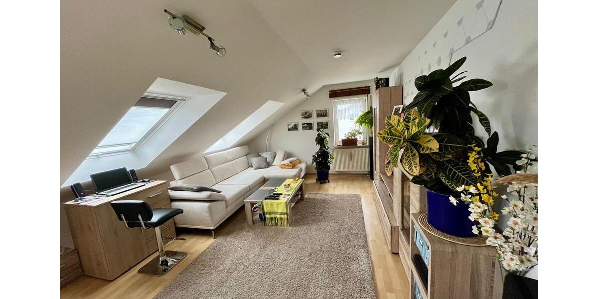 Dachgeschoßwohnung Erfurt Daberstedt - 2 Zimmer, 56 m&sup2;, 165.000&euro; | Angebot:24488371