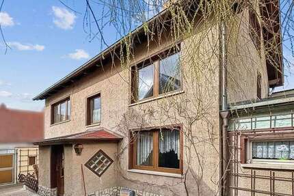 Haus Erfurt Gispersleben - 8 Zimmer, 166 m&sup2;, 349.000&euro; | Angebot:26013523