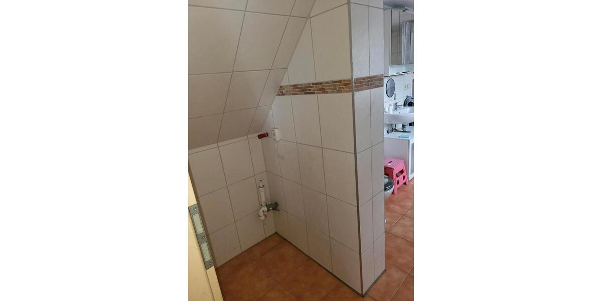 Einfamilienhaus Greußen - 4 Zimmer, 120 m&sup2;, 160.000&euro; | Angebot:27018010