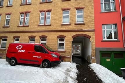 #schöne 2-Raum-Wohnung # große Wohnküche #Waschraum #Keller #Balkon #PKW-Stellplatz vor der Tür 2 zimmer